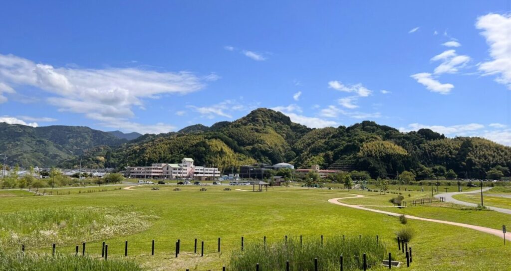 あさはた緑地指定管理事業